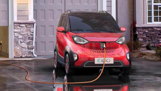 一輛電動汽車能夠用多久？